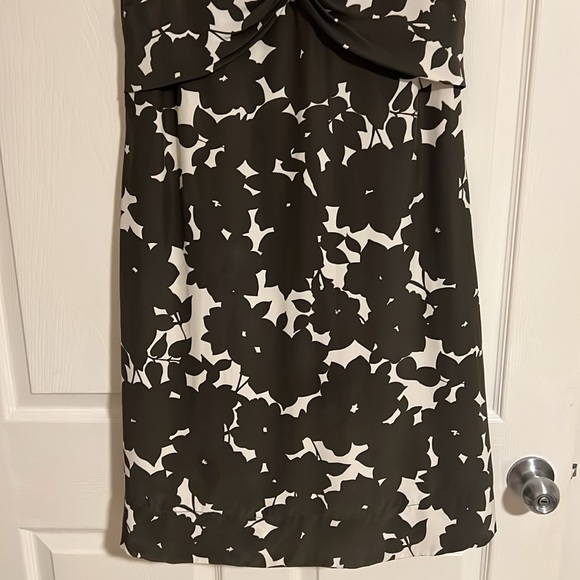 Banana Republic Silk Cap Sleeve Floral Midi Dress - Picture 3 of 12
